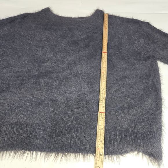 Velvet Graham & Spencer Women Medium Gray Eyelash Knit Sweater Fuzzy Soft Casual - Picture 5 of 9